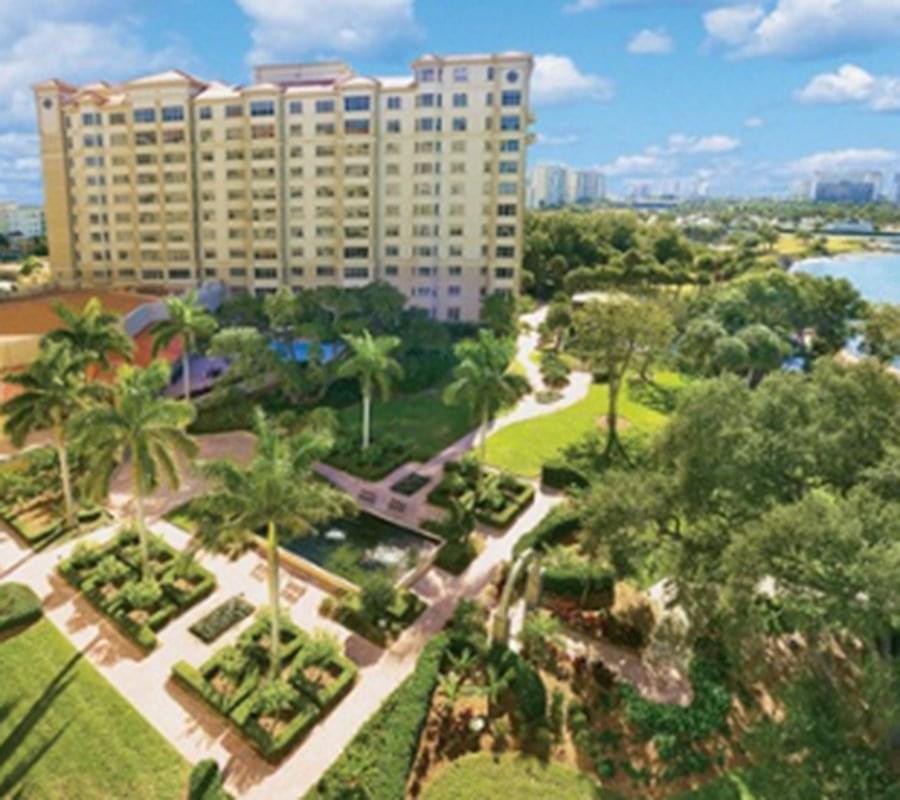 Sarasota Bay Club Senior Living Community Assisted Living, Nursing